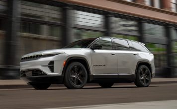 Jeep® Reveals It’s All-New, All-Electric 2024 Wagoneer S