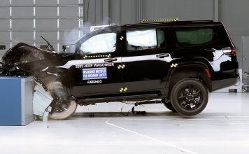 2024 Jeep® Wagoneer Earns IIHS TOP SAFETY PICK Rating