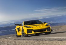 2025 Chevrolet Corvette ZR1 Revealed With Over 1,000 Horsepower