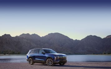 Cadillac Introduces the 2026 VISTIQ EV SUV