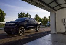 GM Offers Free Nighttime Charging for Chevy EV Owners in Texas