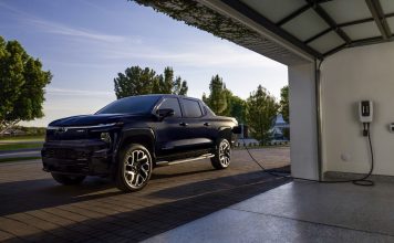 GM Offers Free Nighttime Charging for Chevy EV Owners in Texas