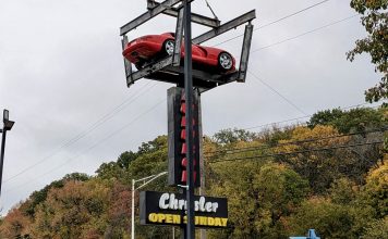 Iconic Dodge Viper RT/10 Takes a Break from Audubon Chrysler Sign