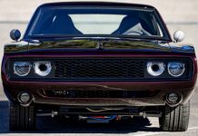 Blazin Rodz Unveils 1,500 HP Carbon-Fiber Dodge Charger at SEMA Show
