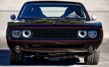 Blazin Rodz Unveils 1,500 HP Carbon-Fiber Dodge Charger at SEMA Show
